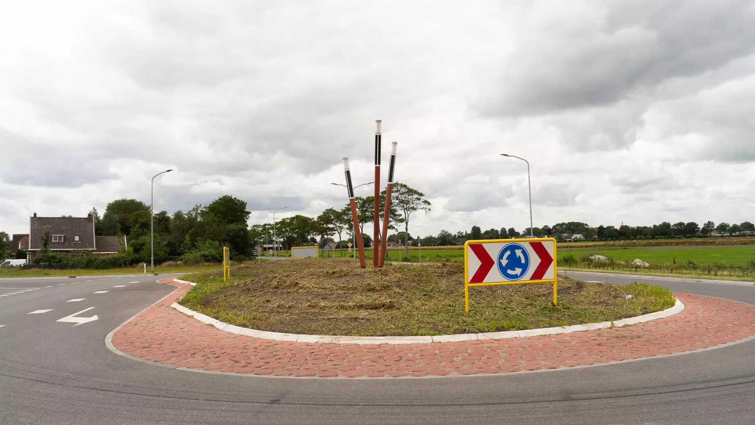 Roundabout in Holland with design solar lights Soluxio