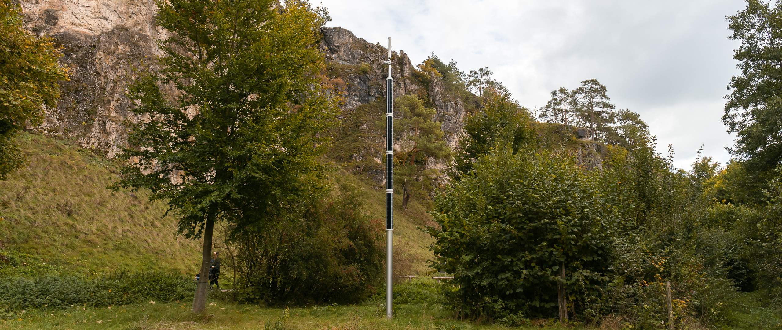 Solar WiFi pole Soluxio Connect Soluxio Connect solar-powered WiFi pole