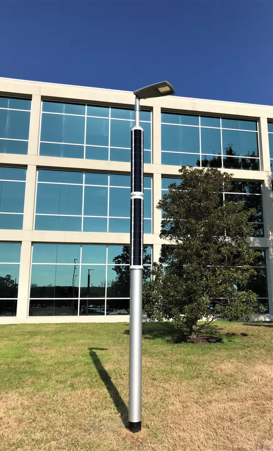 Soluxio smart solar lighting with WiFi and camera in smart city project